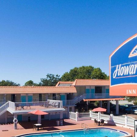 Howard Johnson By Wyndham Clearwater - Dunedin מראה חיצוני תמונה